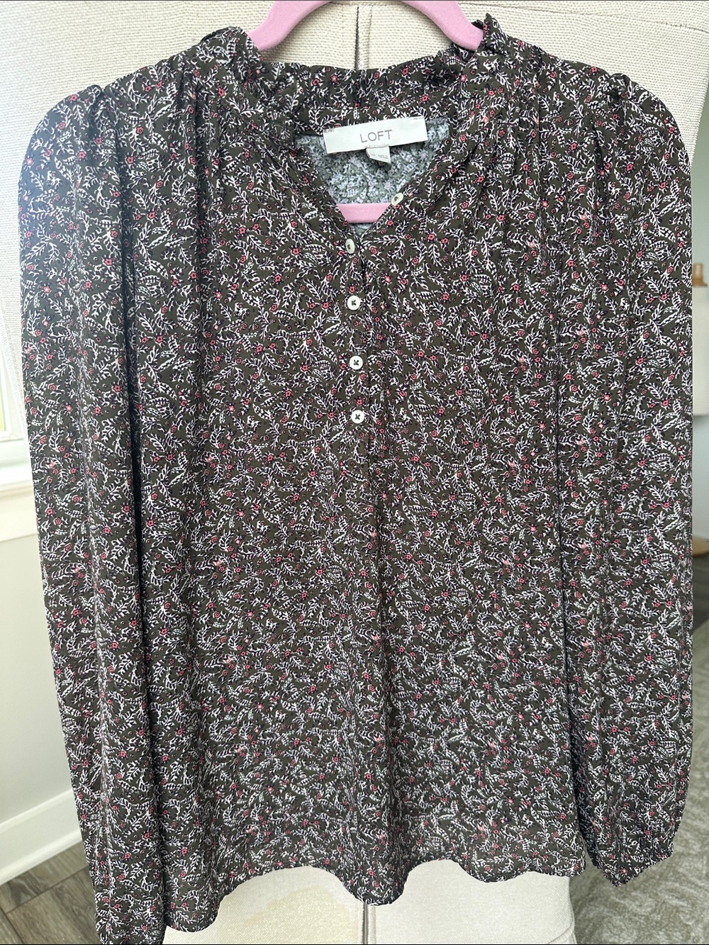Ann Taylor LOFT Fall Top